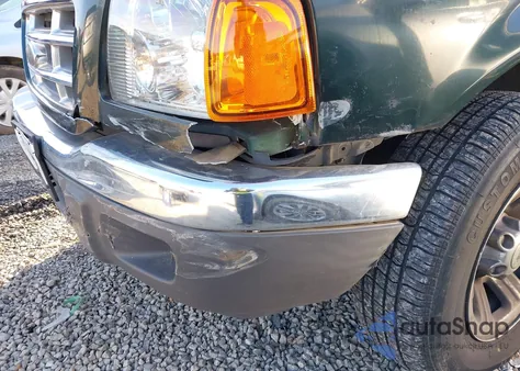 2002 Ford Ranger Xlt from USA, damaged, VIN 1FTYR44E02TA31482